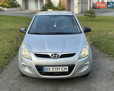 Серый Хендай и20, объемом двигателя 1.4 л и пробегом 273 тыс. км за 4999 $, фото 11 на Automoto.ua