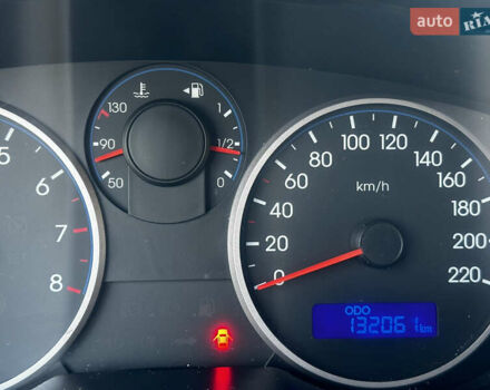 Серый Хендай и20, объемом двигателя 1.4 л и пробегом 132 тыс. км за 5500 $, фото 9 на Automoto.ua