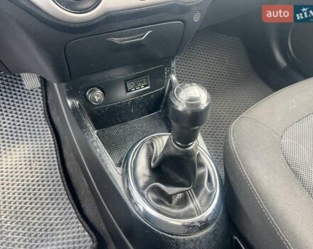 Хендай и20 2011 в Львове на Automoto.ua Серый Хендай и20, объемом двигателя 1.2 л и пробегом 184 тыс. км за 5990 $, фото 26 на Automoto.ua