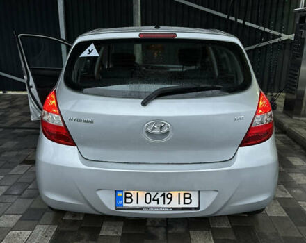 Сірий Хендай і20, об'ємом двигуна 1.25 л та пробігом 201 тис. км за 5400 $, фото 10 на Automoto.ua