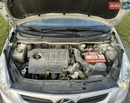 Серый Хендай и20, объемом двигателя 1.4 л и пробегом 273 тыс. км за 4999 $, фото 19 на Automoto.ua