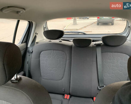 Сірий Хендай і20, об'ємом двигуна 1.2 л та пробігом 203 тис. км за 4500 $, фото 9 на Automoto.ua