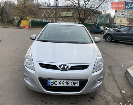 Сірий Хендай і20, об'ємом двигуна 1.2 л та пробігом 203 тис. км за 4500 $, фото 4 на Automoto.ua