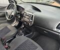 Серый Хендай и20, объемом двигателя 1.25 л и пробегом 210 тыс. км за 6200 $, фото 8 на Automoto.ua