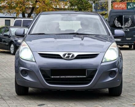 Хендай и20 2012 в Днепре (Днепропетровске) на Automoto.ua Серый Хендай и20, объемом двигателя 1.25 л и пробегом 90 тыс. км за 6450 $, фото 3 на Automoto.ua