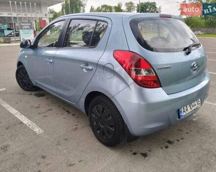 Сірий Хендай і20, об'ємом двигуна 1.25 л та пробігом 220 тис. км за 5200 $, фото 4 на Automoto.ua