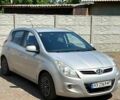 Сірий Хендай і20, об'ємом двигуна 1.4 л та пробігом 240 тис. км за 5300 $, фото 1 на Automoto.ua