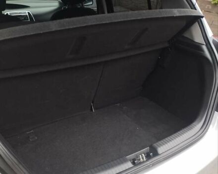 Серый Хендай и20, объемом двигателя 1.12 л и пробегом 172 тыс. км за 6800 $, фото 6 на Automoto.ua