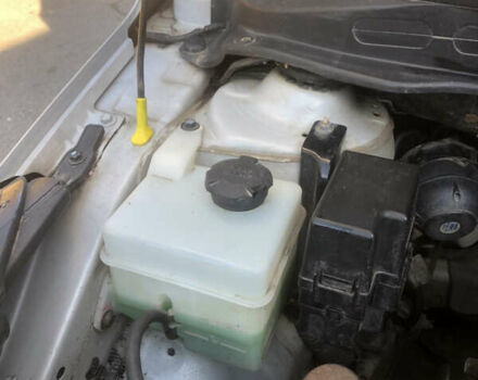 Серый Хендай и20, объемом двигателя 1.12 л и пробегом 215 тыс. км за 6500 $, фото 12 на Automoto.ua