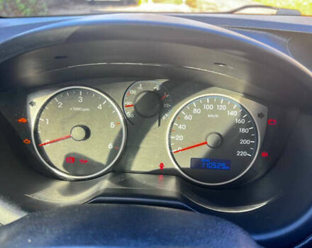 Серый Хендай и20, объемом двигателя 1.4 л и пробегом 111 тыс. км за 7400 $, фото 5 на Automoto.ua