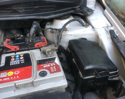 Серый Хендай и20, объемом двигателя 1.12 л и пробегом 215 тыс. км за 6500 $, фото 11 на Automoto.ua