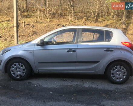 Серый Хендай и20, объемом двигателя 1.12 л и пробегом 215 тыс. км за 6500 $, фото 6 на Automoto.ua