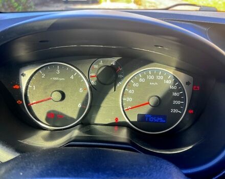 Серый Хендай и20, объемом двигателя 1.4 л и пробегом 110 тыс. км за 7500 $, фото 1 на Automoto.ua