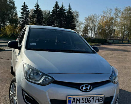 Серый Хендай и20, объемом двигателя 1.12 л и пробегом 126 тыс. км за 6400 $, фото 2 на Automoto.ua