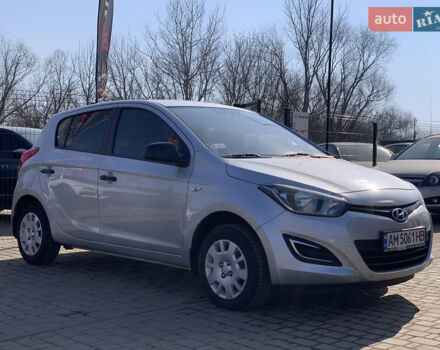 Сірий Хендай і20, об'ємом двигуна 1.1 л та пробігом 125 тис. км за 6499 $, фото 4 на Automoto.ua