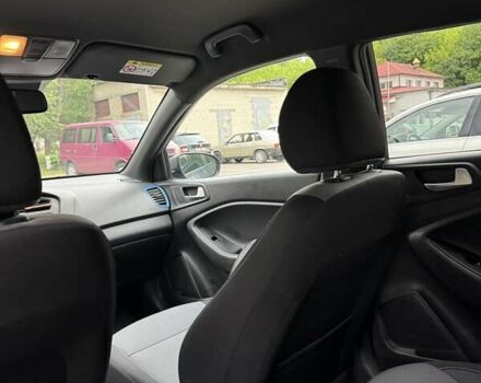 Сірий Хендай і20, об'ємом двигуна 1 л та пробігом 254 тис. км за 7000 $, фото 17 на Automoto.ua