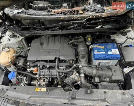 Серый Хендай и20, объемом двигателя 1 л и пробегом 57 тыс. км за 8000 $, фото 1 на Automoto.ua