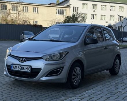 Серый Хендай и20, объемом двигателя 1.2 л и пробегом 198 тыс. км за 4300 $, фото 2 на Automoto.ua