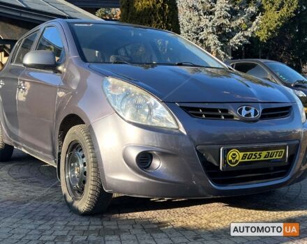 Сірий Хендай і20, об'ємом двигуна 1.4 л та пробігом 93 тис. км за 6400 $, фото 1 на Automoto.ua