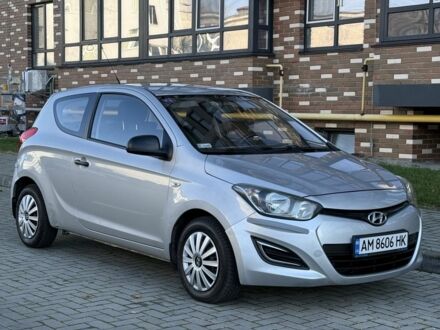 Серый Хендай и20, объемом двигателя 1.2 л и пробегом 198 тыс. км за 4300 $, фото 1 на Automoto.ua