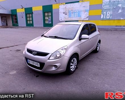 Сірий Хендай і20, об'ємом двигуна 1.2 л та пробігом 320 тис. км за 4600 $, фото 1 на Automoto.ua