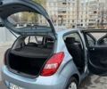 Синий Хендай и20, объемом двигателя 1.25 л и пробегом 168 тыс. км за 4799 $, фото 3 на Automoto.ua