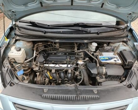 Хендай и20 2010 в Дергачах на Automoto.ua Синий Хендай и20, объемом двигателя 1.2 л и пробегом 170 тыс. км за 4700 $, фото 3 на Automoto.ua