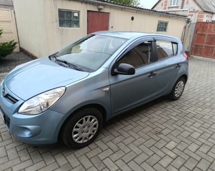 Хендай и20 2010 в Дергачах на Automoto.ua Синий Хендай и20, объемом двигателя 1.2 л и пробегом 170 тыс. км за 4700 $, фото 1 на Automoto.ua