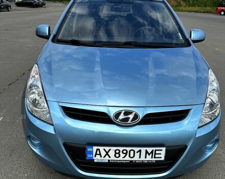 Синий Хендай и20, объемом двигателя 1.4 л и пробегом 50 тыс. км за 8400 $, фото 1 на Automoto.ua