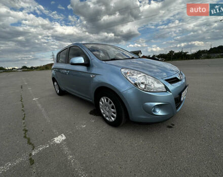 Синий Хендай и20, объемом двигателя 1.4 л и пробегом 50 тыс. км за 8700 $, фото 9 на Automoto.ua