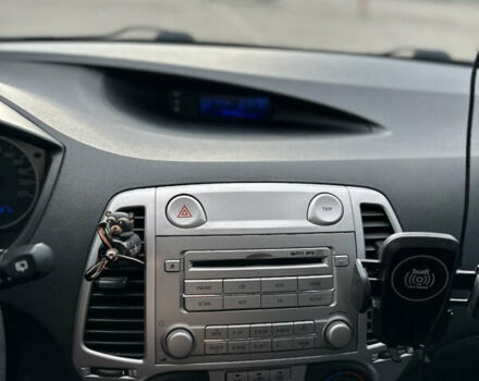 Синий Хендай и20, объемом двигателя 1.4 л и пробегом 50 тыс. км за 8700 $, фото 17 на Automoto.ua