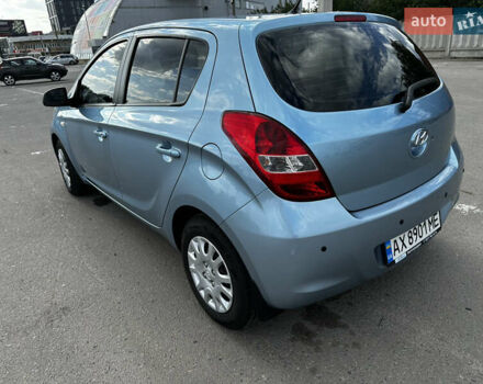 Синий Хендай и20, объемом двигателя 1.4 л и пробегом 50 тыс. км за 8700 $, фото 7 на Automoto.ua