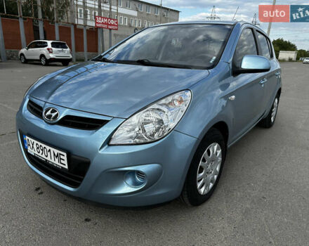 Синий Хендай и20, объемом двигателя 1.4 л и пробегом 50 тыс. км за 8700 $, фото 2 на Automoto.ua