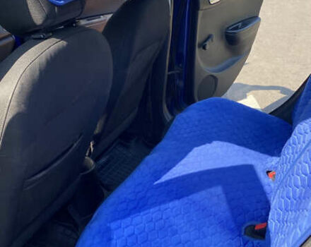 Синий Хендай и20, объемом двигателя 1.4 л и пробегом 170 тыс. км за 7890 $, фото 4 на Automoto.ua