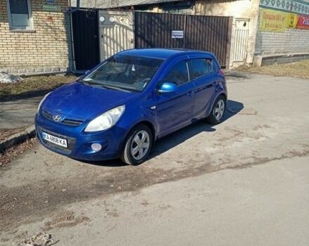 Синий Хендай и20, объемом двигателя 1.25 л и пробегом 222 тыс. км за 3950 $, фото 1 на Automoto.ua