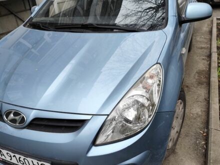 Синій Хендай і20, об'ємом двигуна 1.4 л та пробігом 120 тис. км за 4786 $, фото 1 на Automoto.ua