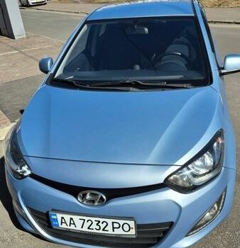 Синий Хендай и20, объемом двигателя 1.4 л и пробегом 160 тыс. км за 8000 $, фото 1 на Automoto.ua