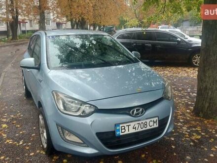 Синий Хендай и20, объемом двигателя 1.1 л и пробегом 180 тыс. км за 5900 $, фото 1 на Automoto.ua