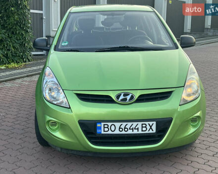 Зелений Хендай і20, об'ємом двигуна 1.25 л та пробігом 128 тис. км за 5000 $, фото 22 на Automoto.ua