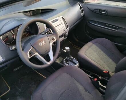 Зеленый Хендай и20, объемом двигателя 1.4 л и пробегом 98 тыс. км за 7200 $, фото 2 на Automoto.ua