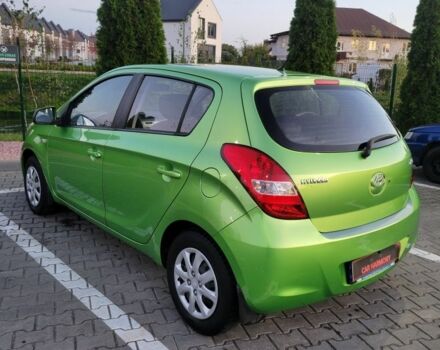 Зеленый Хендай и20, объемом двигателя 1.4 л и пробегом 98 тыс. км за 7200 $, фото 4 на Automoto.ua