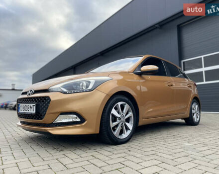 Оранжевый Хендай и20, объемом двигателя 1.37 л и пробегом 82 тыс. км за 12300 $, фото 3 на Automoto.ua