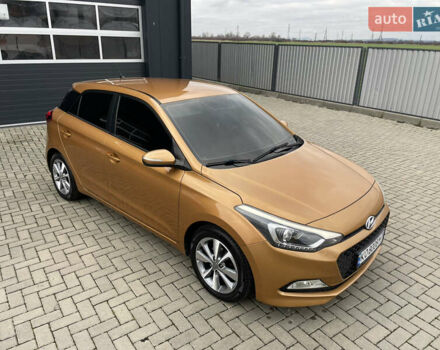 Оранжевый Хендай и20, объемом двигателя 1.37 л и пробегом 82 тыс. км за 12300 $, фото 12 на Automoto.ua