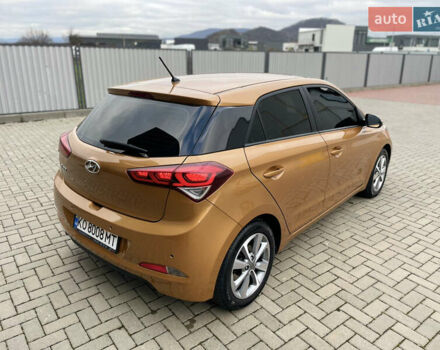 Оранжевый Хендай и20, объемом двигателя 1.37 л и пробегом 82 тыс. км за 12300 $, фото 16 на Automoto.ua