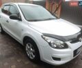 Белый Хендай i30, объемом двигателя 1.4 л и пробегом 171 тыс. км за 6800 $, фото 14 на Automoto.ua