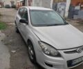 Белый Хендай i30, объемом двигателя 1.4 л и пробегом 150 тыс. км за 4700 $, фото 2 на Automoto.ua