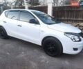 Белый Хендай i30, объемом двигателя 1.4 л и пробегом 171 тыс. км за 6800 $, фото 26 на Automoto.ua