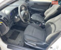 Белый Хендай i30, объемом двигателя 1.4 л и пробегом 203 тыс. км за 6600 $, фото 10 на Automoto.ua
