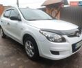 Белый Хендай i30, объемом двигателя 1.4 л и пробегом 171 тыс. км за 6800 $, фото 1 на Automoto.ua