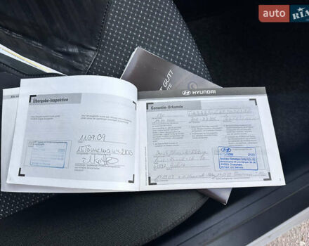 Белый Хендай i30, объемом двигателя 1.4 л и пробегом 203 тыс. км за 6600 $, фото 29 на Automoto.ua